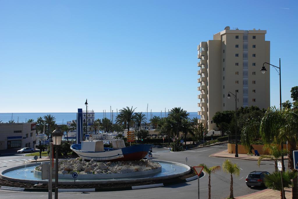 Estepona Marina Exterior photo