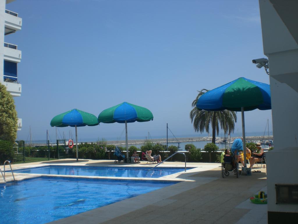 Estepona Marina Exterior photo