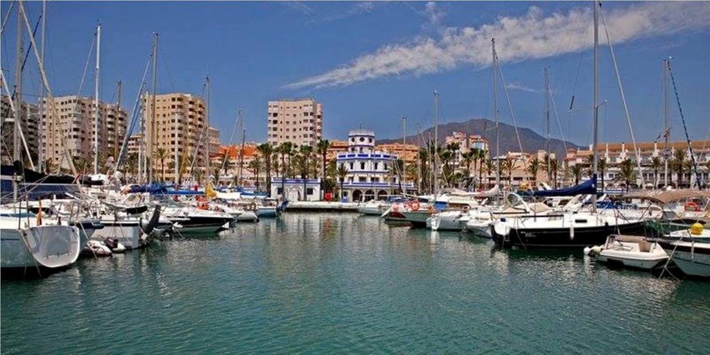 Estepona Marina Exterior photo